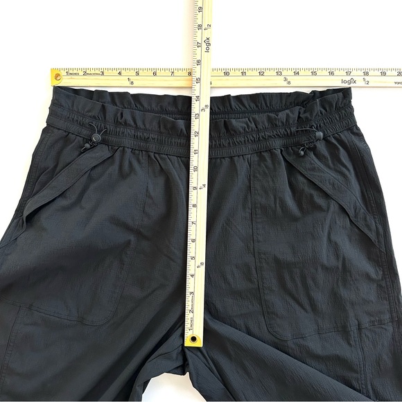 Athleta Trekkie High Rise Parachute Pant in Black | XL | EUC - Picture 5 of 16